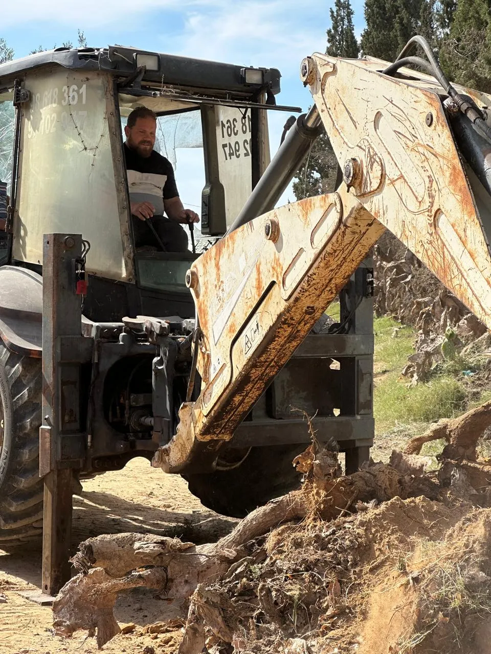 Formation Conduite Engins de Chantier / Tractopelle - Photo 2